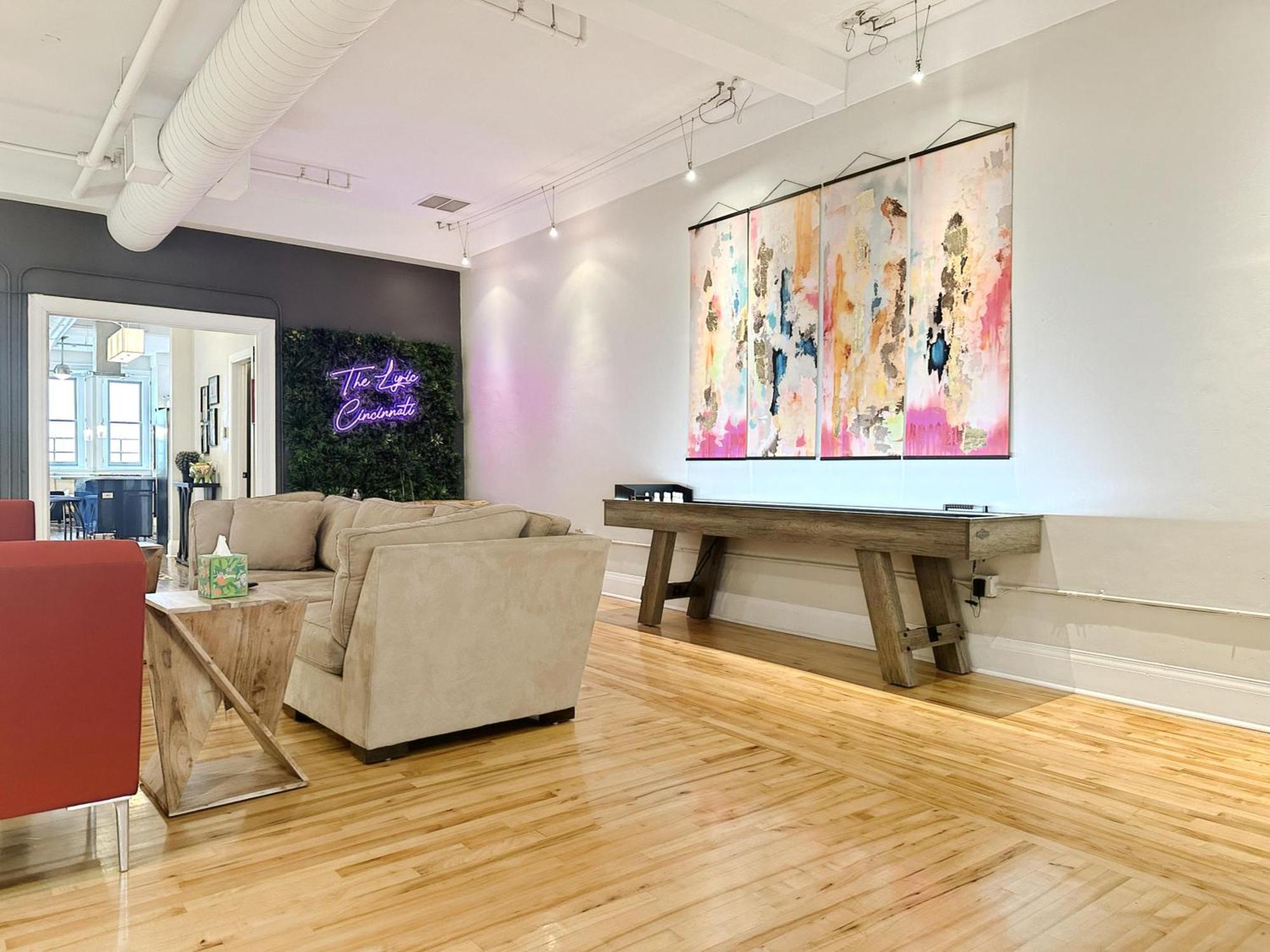 The Historic Lyric Penthouse With Private Rooftop Cincinnati Dış mekan fotoğraf