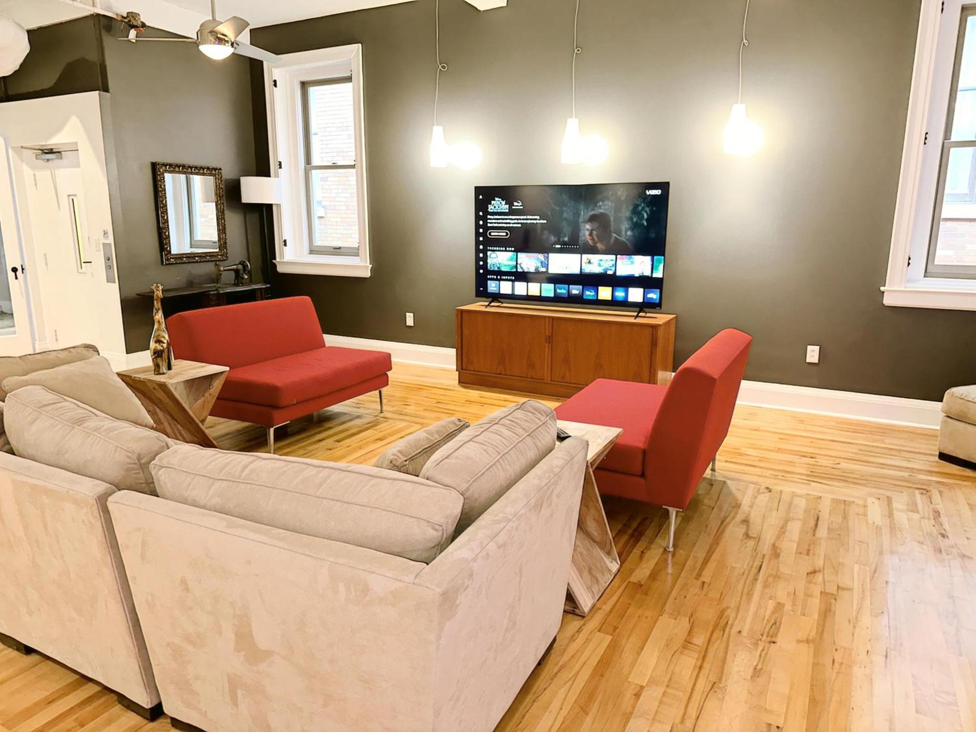The Historic Lyric Penthouse With Private Rooftop Cincinnati Dış mekan fotoğraf