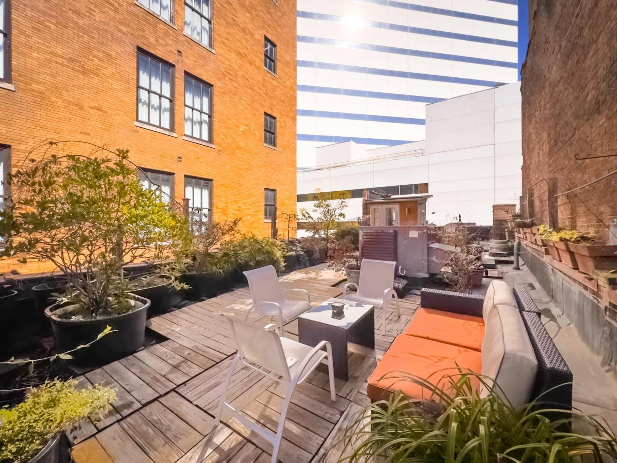 The Historic Lyric Penthouse With Private Rooftop Cincinnati Dış mekan fotoğraf