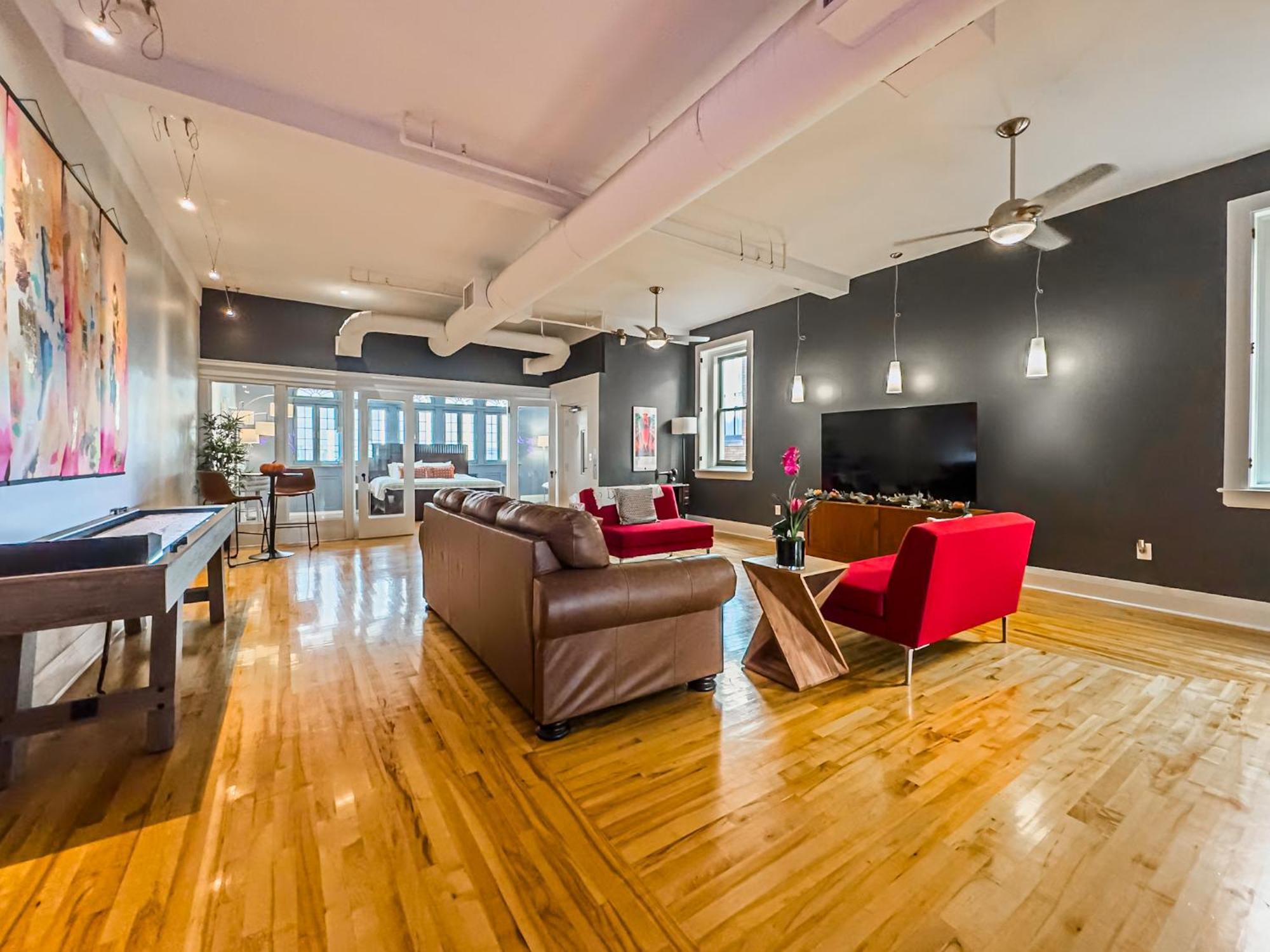 The Historic Lyric Penthouse With Private Rooftop Cincinnati Dış mekan fotoğraf